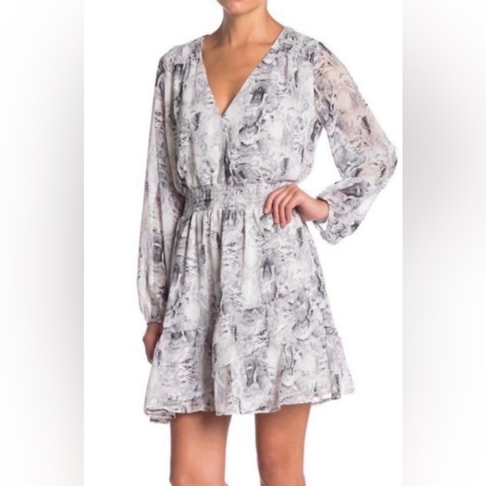 19 Cooper Snake Pattern Long Sleeve Smocked Dress